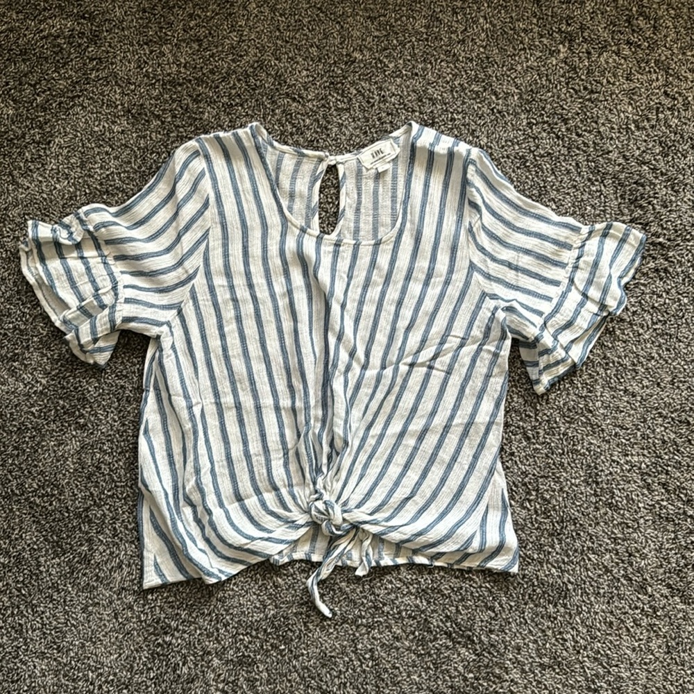 HAVE Los Angeles Striped Ruffle Sleeve Tie Front Cropped Top Size Large